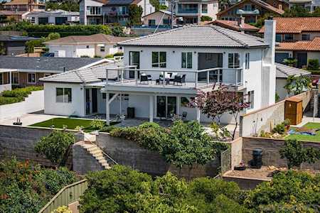 2746 Arnott St San Diego, CA 92110