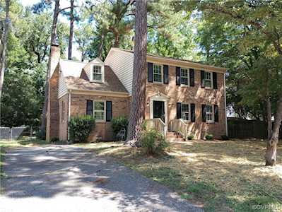 10616 Savoy Rd North Chesterfield, VA 23235