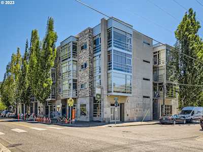 910 SE 42nd AVE #260 Portland, OR 97215