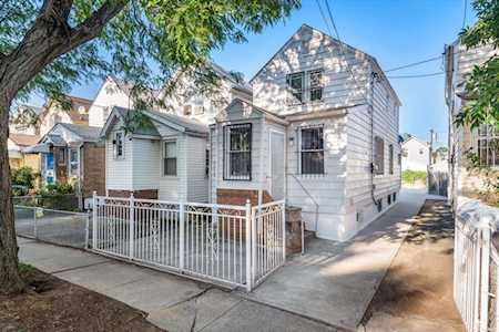 116-43 126th St South Ozone Park, NY 11420