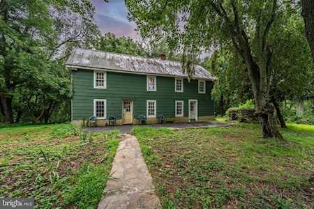 2529 Grimville Rd Mount Airy, MD 21771