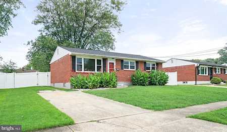 21 Juniper St New Castle, DE 19720