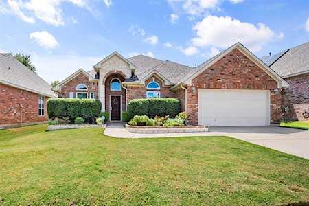 2404 Cherry Sage Drive Arlington, TX 76001