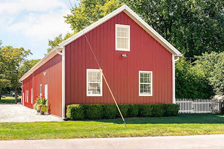299 S High Street Pataskala, OH 43062