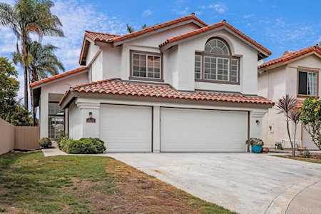 1919 Palermo Ct Vista, CA 92081