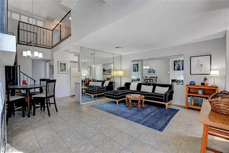 2430 Old Forge Ln #104 Las Vegas, NV 89121