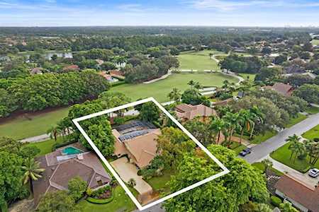 17 Carrick Road Palm Beach Gardens, FL 33418