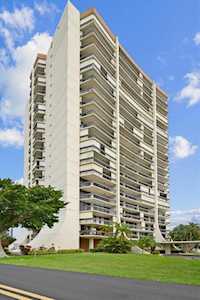 2000 Presidential Way #805 West Palm Beach, FL 33401
