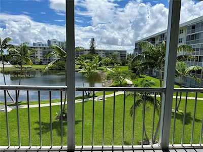 2855 Leonard Dr #H311 Aventura, FL 33160