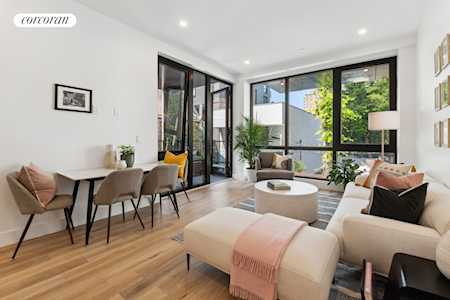 218 Classon Ave #2 Brooklyn, NY 11205