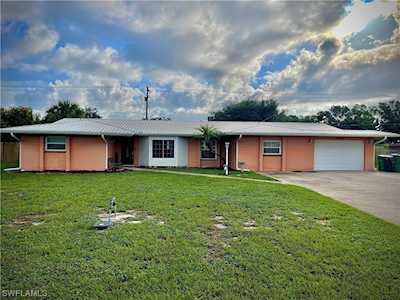 1014 W Jefferson Ave Immokalee, FL 34142