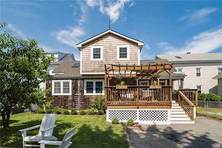 220 Power St Providence, RI 02906
