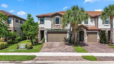 5310 Santa Maria Avenue Boynton Beach, FL 33436