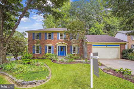 10151 Red Spruce Rd Fairfax, VA 22032
