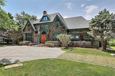 50 Canonchet Way Narragansett, RI 02882