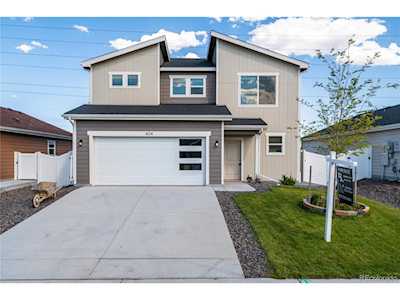 404 Beckwourth Ave Fort Lupton, CO 80621
