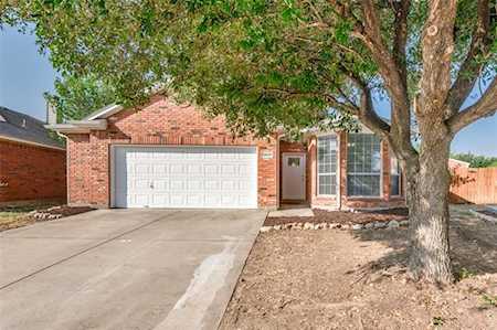 10637 Fossil Hill Drive Fort Worth, TX 76131