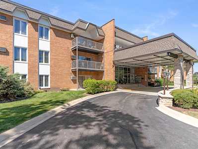 4220 Saratoga Ave #315 Downers Grove, IL 60515