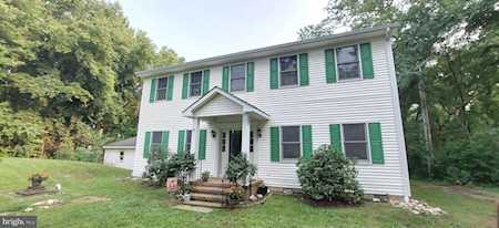 2876 Sharon Hill Rd Dover, DE 19904