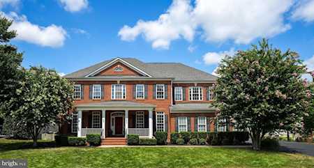 42824 Heritage Oak Ct Broadlands, VA 20148