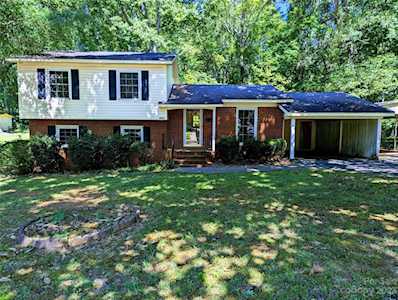 1514 Ridgewood Dr Gastonia, NC 28054