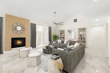 2996 E Sonora Rd Palm Springs, CA 92264