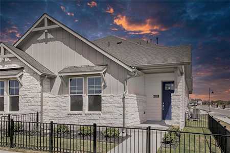 135 Pinnacle LN #B Kyle, TX 78640