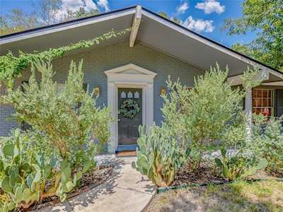 6902 Vassar DR Austin, TX 78723