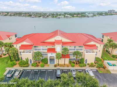 442 Bouchelle Drive #302 New Smyrna Beach, FL 32169