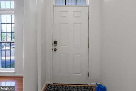 9917 E Hill Dr Lorton, VA 22079