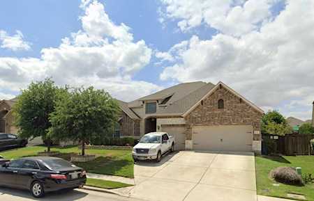 2952 Saint Paul Rivera Round Rock, TX 78665