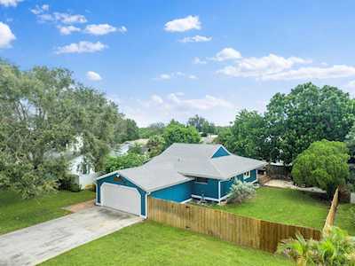5018 SE Alicia Street Stuart, FL 34997