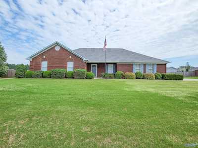 228 Thunderbird Drive Harvest, AL 35749