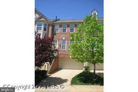 12866 Fair Heights Dr Fairfax, VA 22033