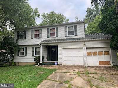 5029 Broken Oak Ln Columbia, MD 21044