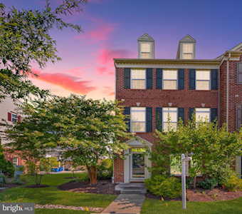 3810 Fort Lincoln Dr NE Washington, DC 20018