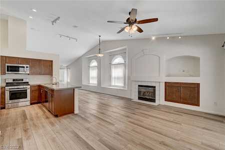 1601 Cathedral Peak Ct Las Vegas, NV 89134