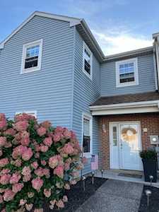 12 Bunker Hill Ct Easton, PA 18040