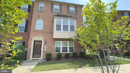 10895 Saint Patricks Park Alley Waldorf, MD 20603