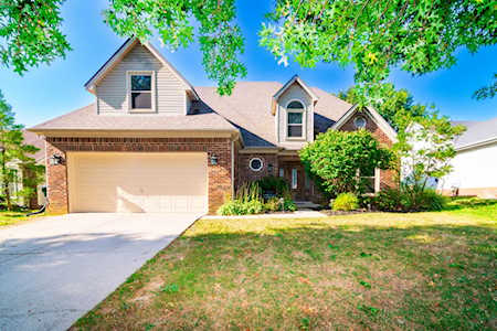 2320 Golden Oak Dr Lexington, KY 40515