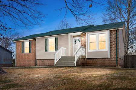 809 R S Bradley Blvd Clarksville, TN 37042