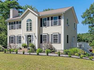 447 Ashby Rd Ashburnham, MA 01430