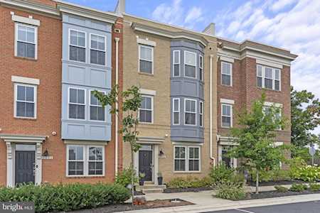 3035 District Fairfax, VA 22031