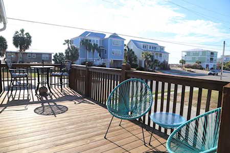 715 Palmetto Boulevard Edisto Island, SC 29438