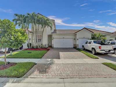 2600 SW 189th Avenue Miramar, FL 33029