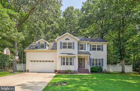 809 White Oaks Ln Pocomoke City, MD 21851