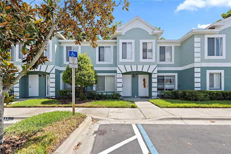 2145 Fluorshire Dr Brandon, FL 33511