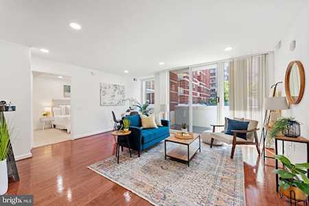 880 N Pollard St #301 Arlington, VA 22203