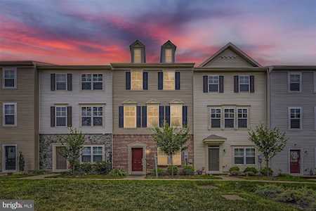 7807 Five Oaks Ct Glen Burnie, MD 21061