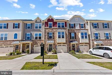 8308 Encore Dr Glen Burnie, MD 21060
